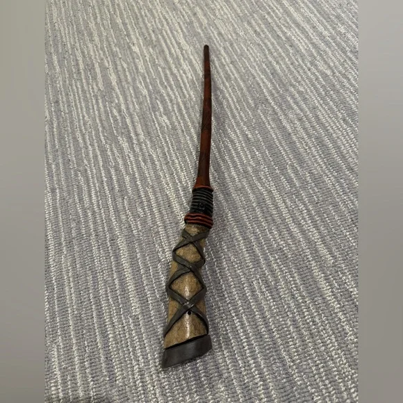 Rare Collectors Item! Harry Potter Universal Studios Grand Opening Wand - Picture 2 of 10